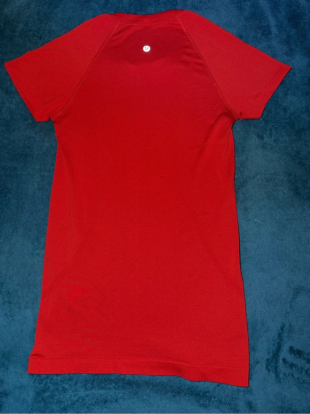 lululemon athletica Women’s Red Short-Sleeve Swiftly 2.0 Tee Size 4 Hip Length